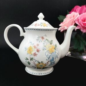 Royal Grafton Heritage Bone China Tea Pot England